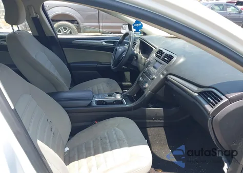 2017 Ford Fusion S из США, поврежденный, VIN 3FA6P0G71HR164531